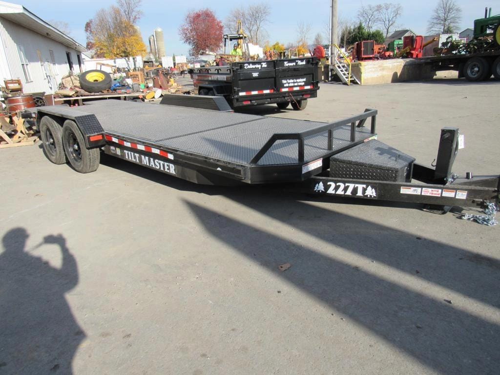 Main image  Industrias America 227T