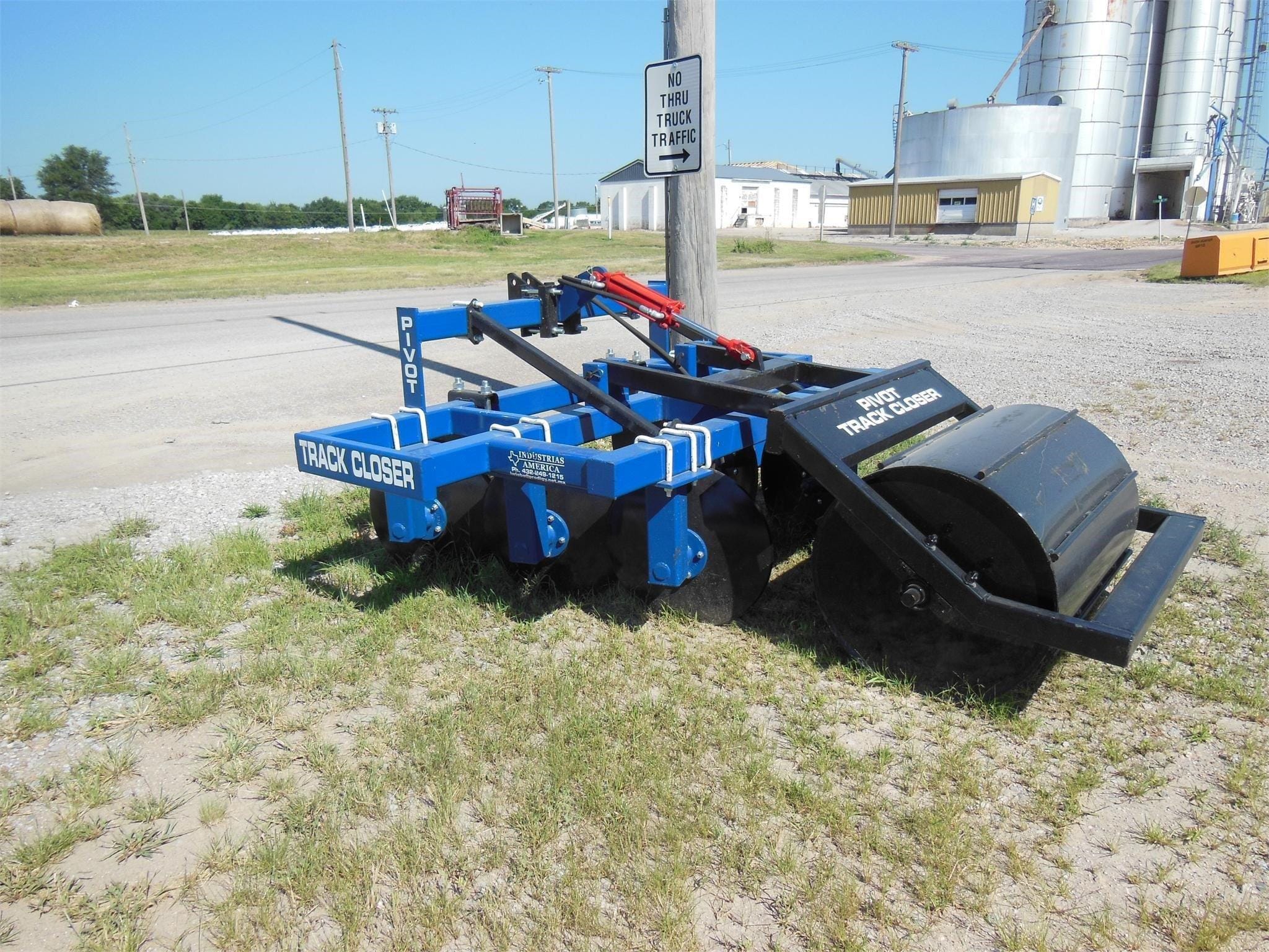 Main image  Industrias America 36R