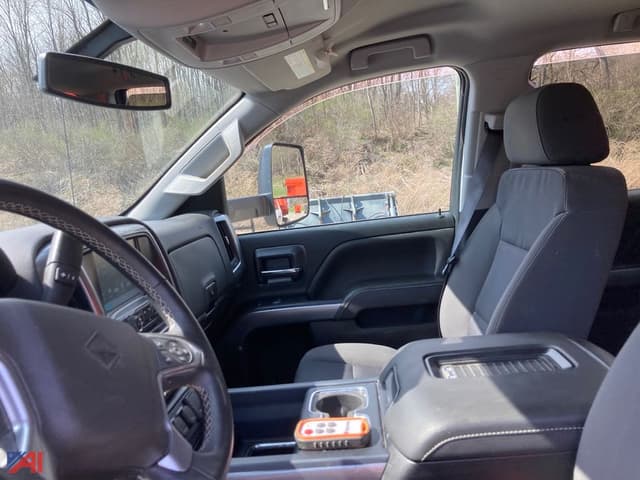 Image of International CV equipment image 3