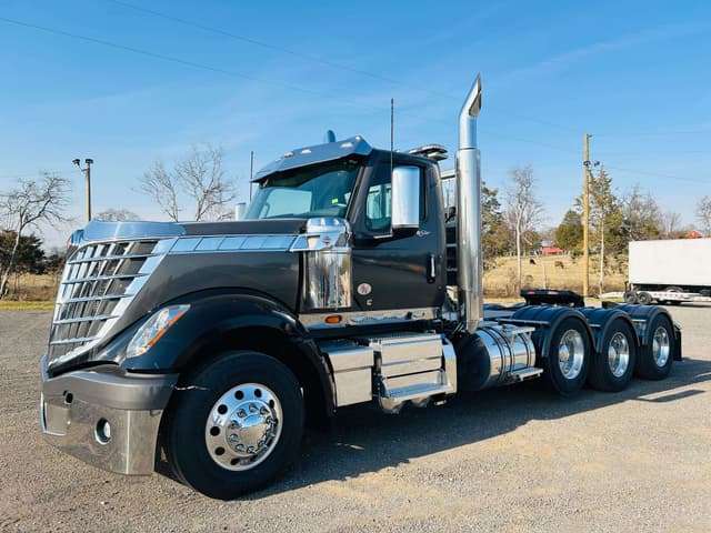 Image of International Lonestar equipment image 1