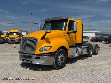 Main image International LT625