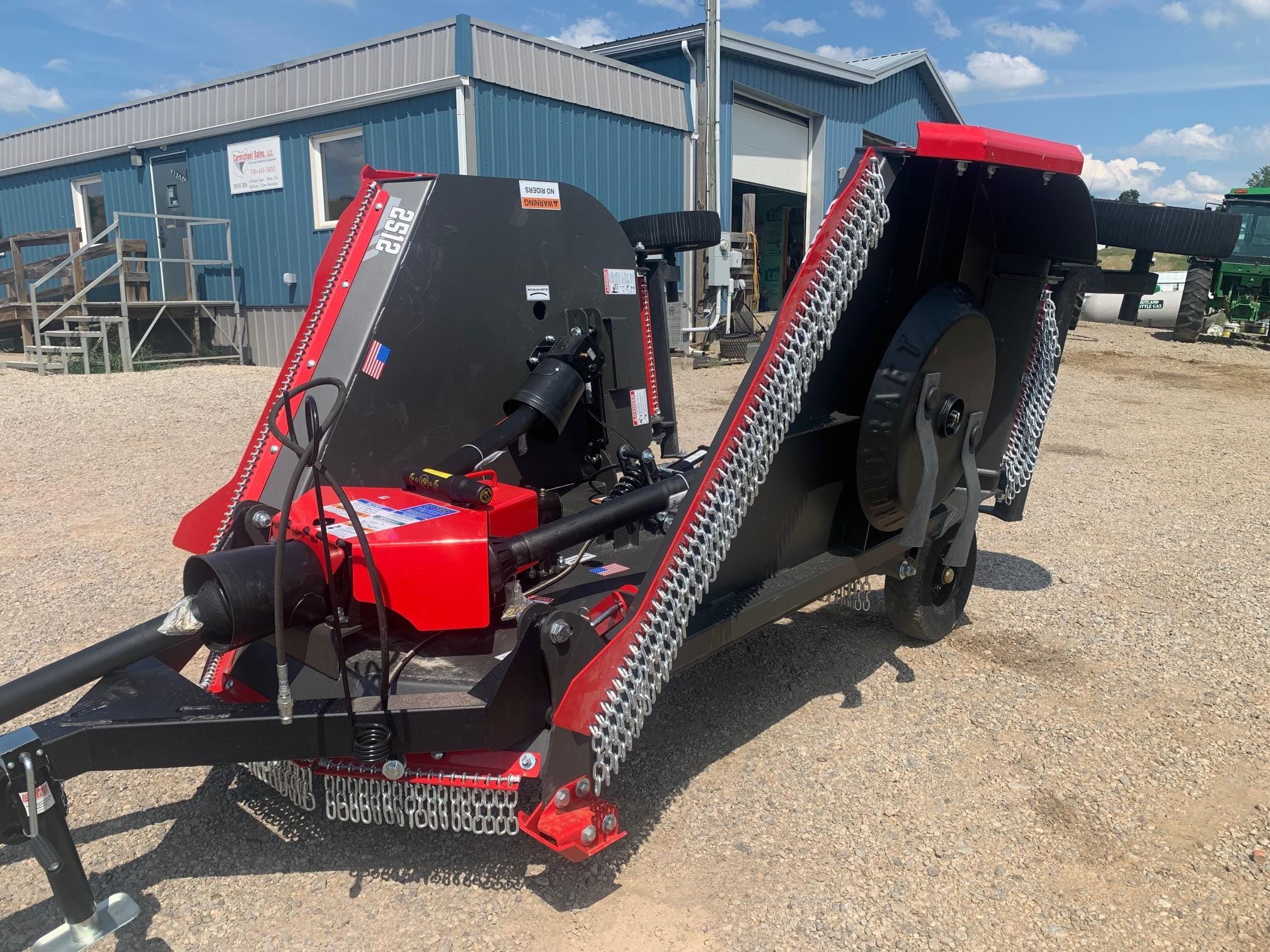 2024 IronCraft 2512 Equipment Image0