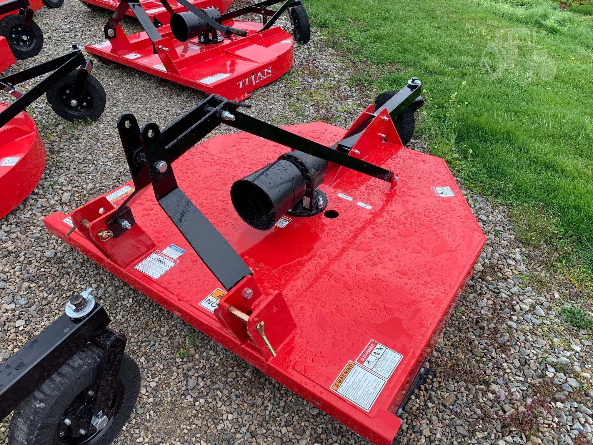 2024 IronCraft 305 Equipment Image0
