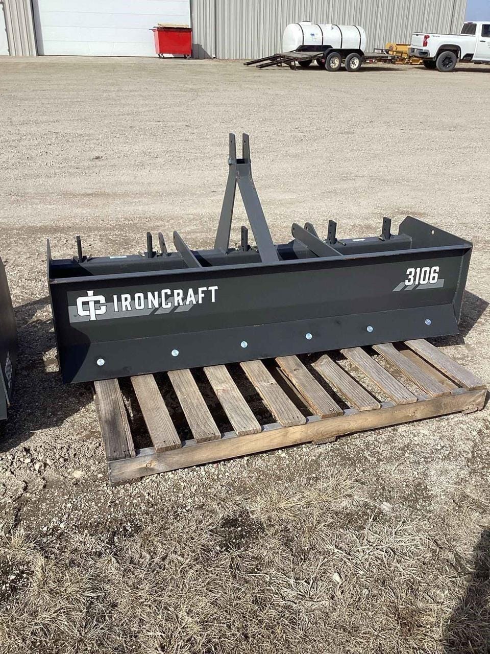 2024 IronCraft 3106 Equipment Image0