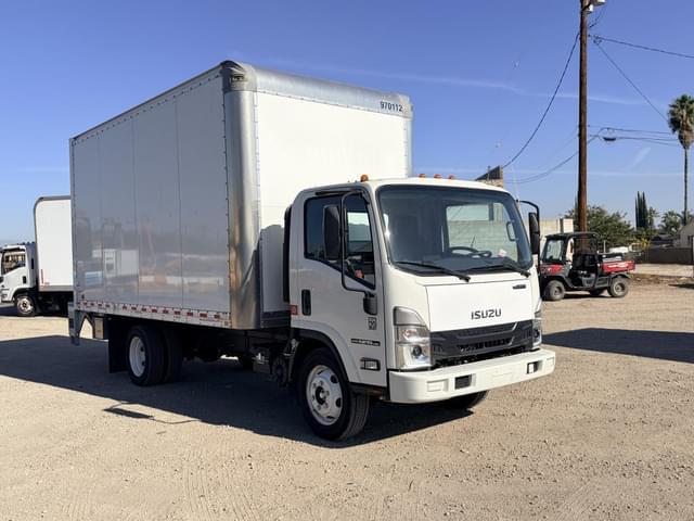 Image of Isuzu NPR equipment image 1