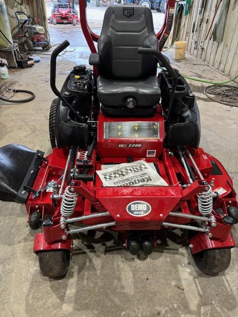 2024 Ferris ISX2200 Equipment Image0