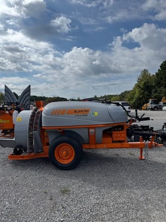 2024 Jacto Arbus 1500 Equipment Image0