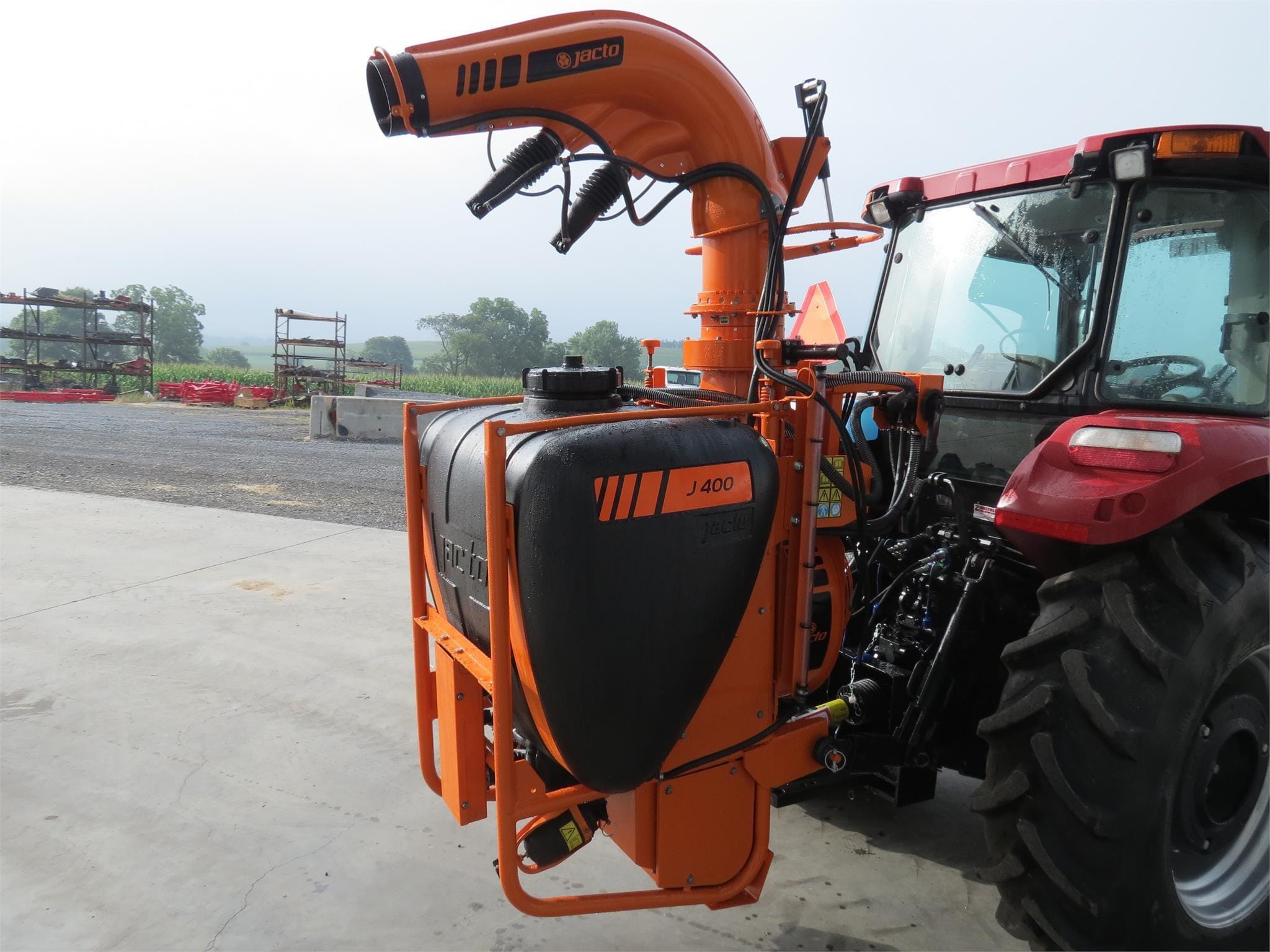 2024 Jacto J400 Equipment Image0