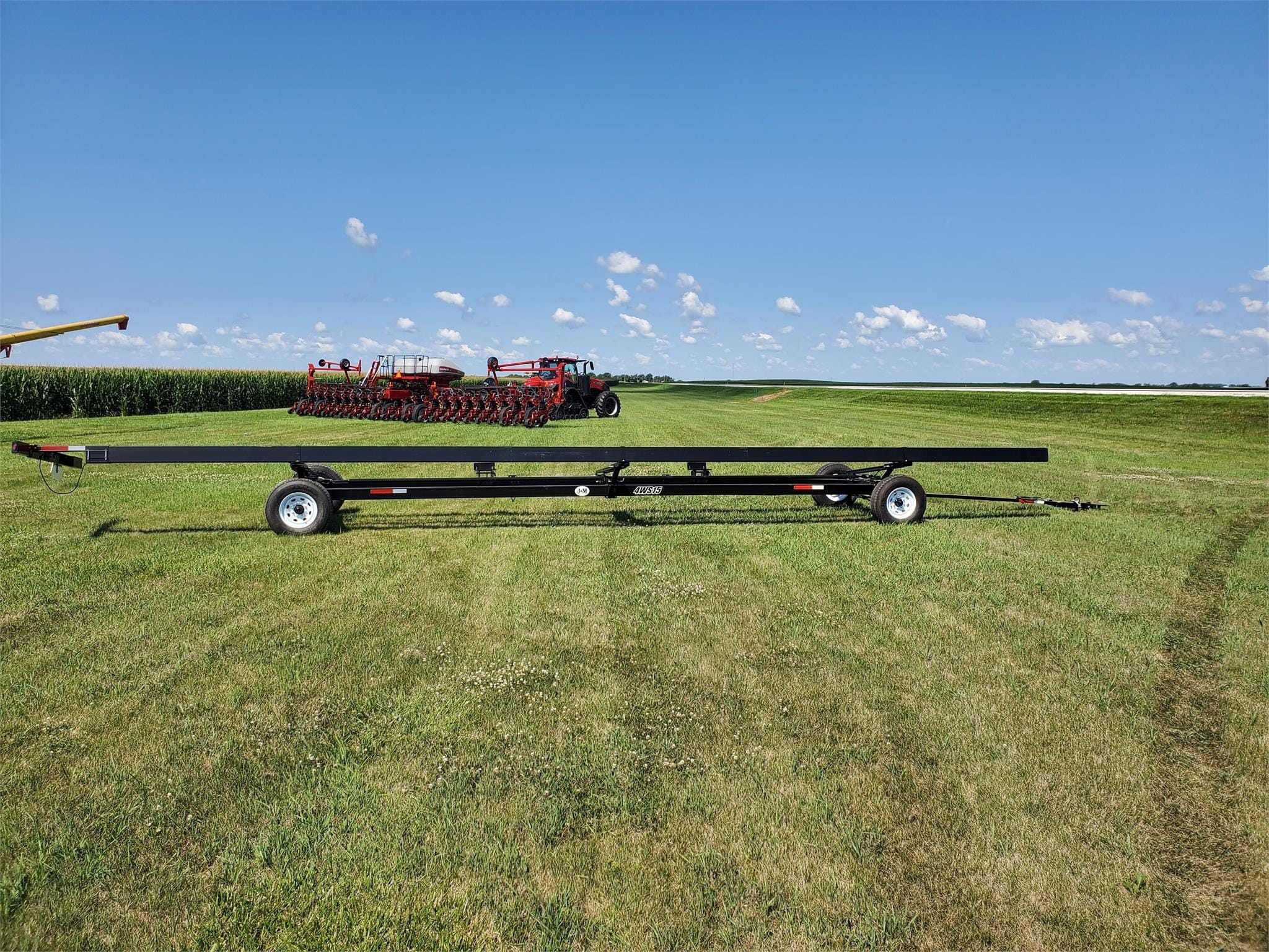 2024 J&M 4WS15 Equipment Image0