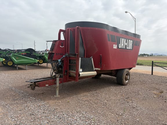 2024 Jaylor 5750 Equipment Image0