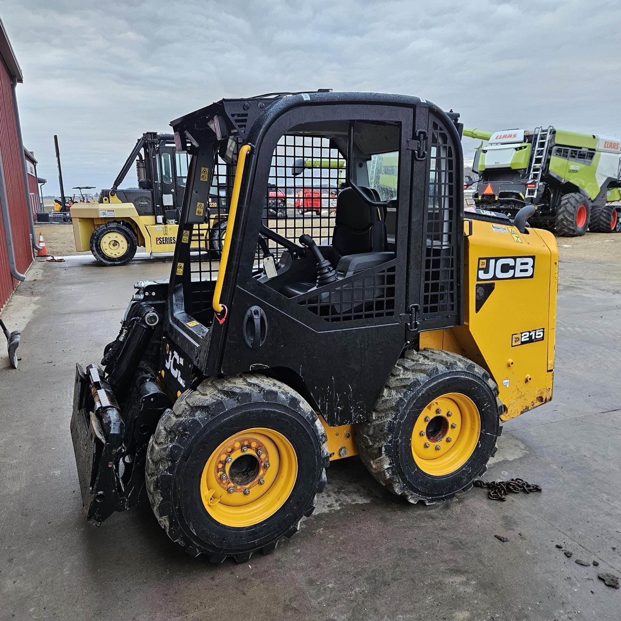 2024 JCB 215 Equipment Image0