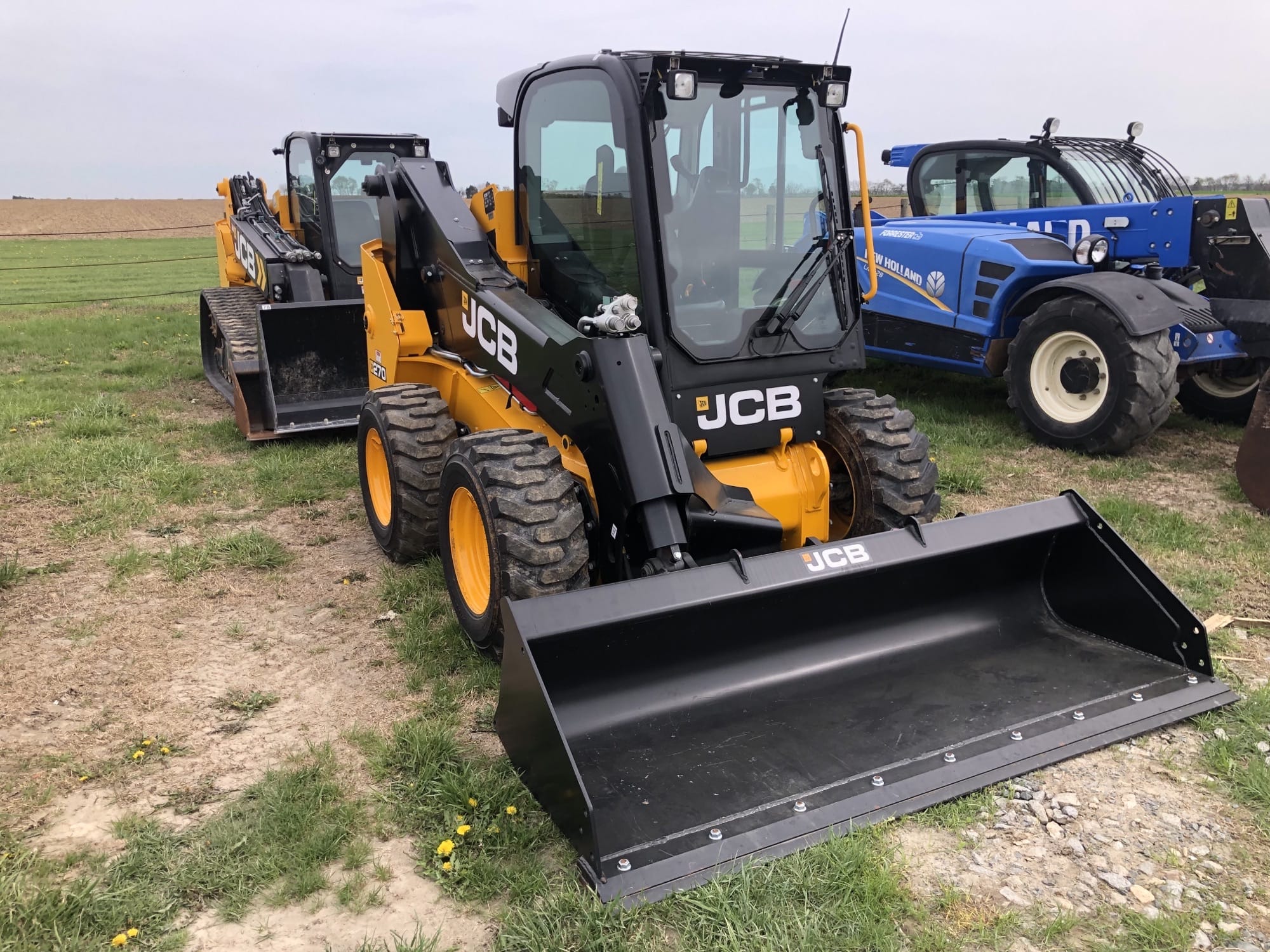 2024 JCB 270 Equipment Image0