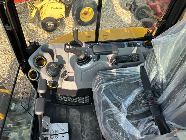 Image of JCB 35Z-1 equipment image 2