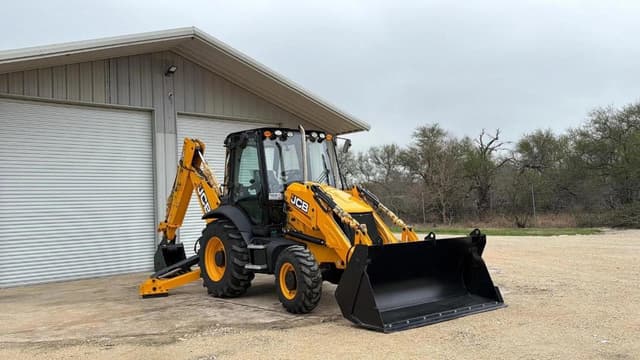 Image of JCB 3CX equipment image 2