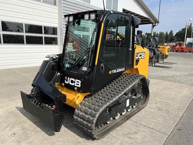 Image of JCB 3TS-8T equipment image 2