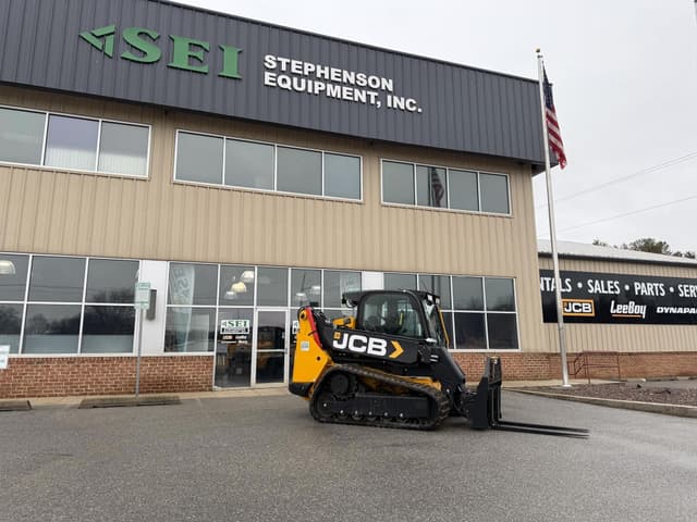 Image of JCB 3TS-8T equipment image 2