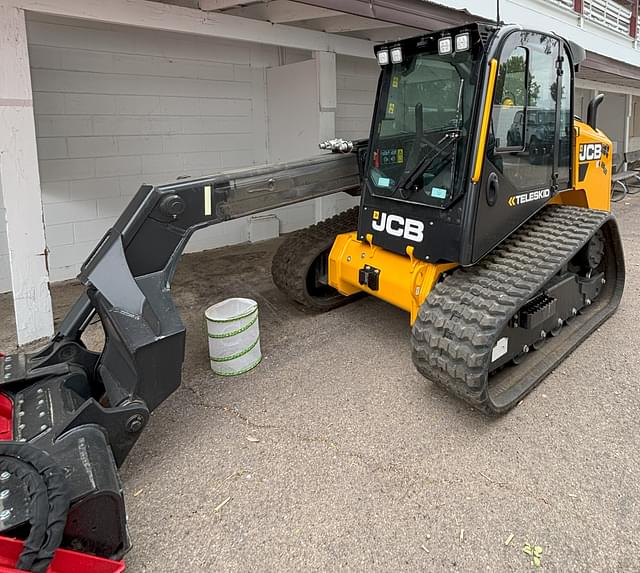 Image of JCB 3TS-8T equipment image 1