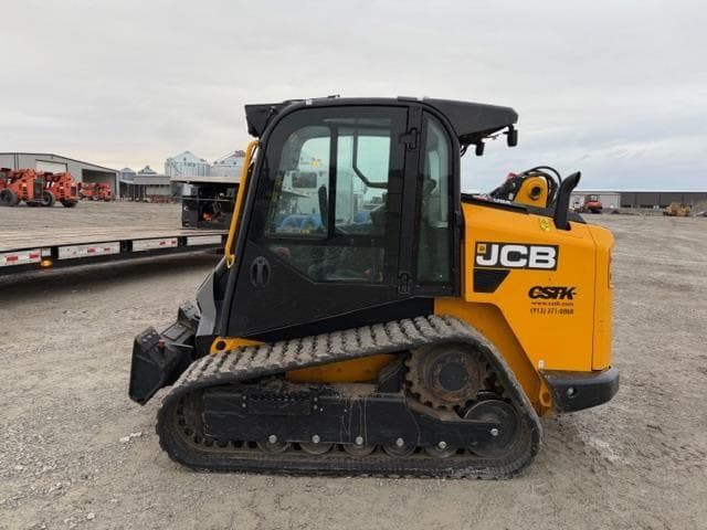 Image of JCB 3TS-8T equipment image 1