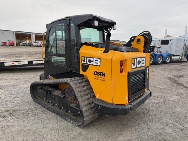 Image of JCB 3TS-8T equipment image 2
