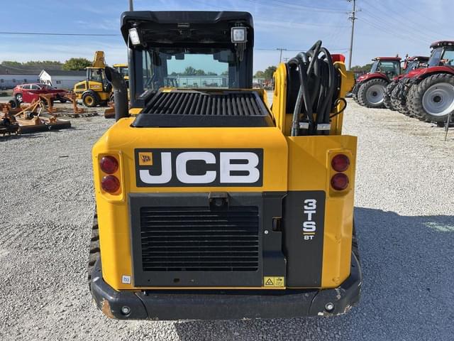 Image of JCB 3TS-8T equipment image 3