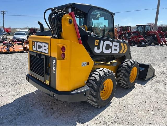 Image of JCB 3TS-8W equipment image 2