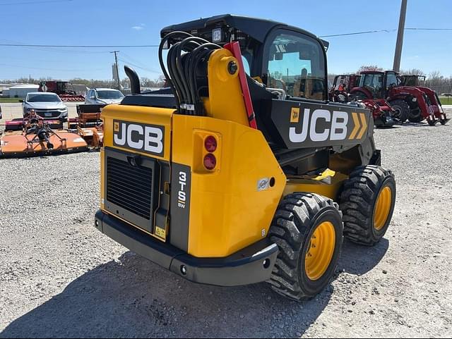 Image of JCB 3TS-8W equipment image 2