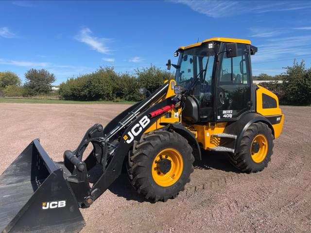 Image of JCB 409 Agri equipment image 1