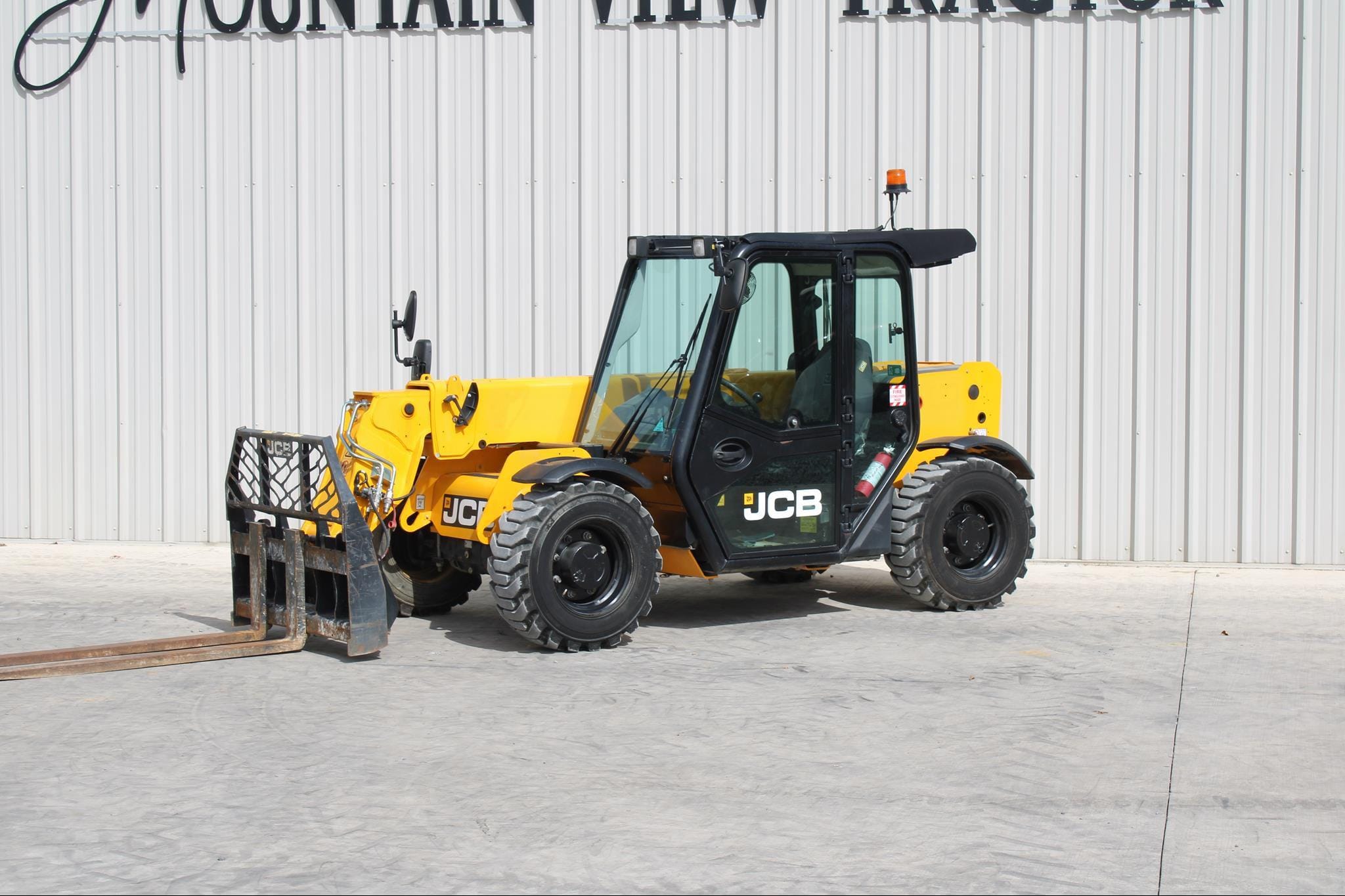 Main image JCB 505-20