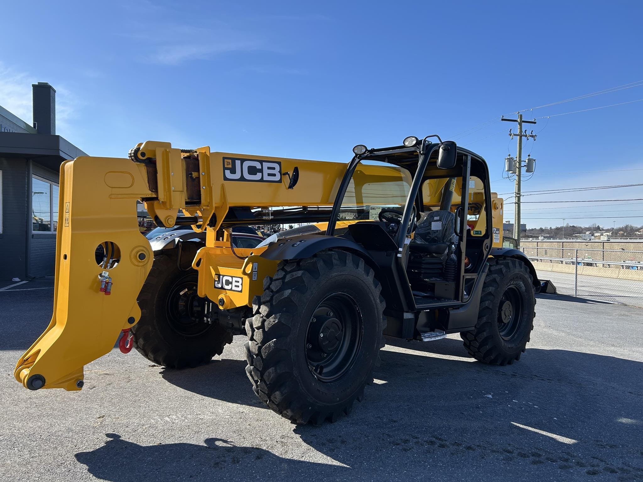 2024 JCB 507-42 Equipment Image0