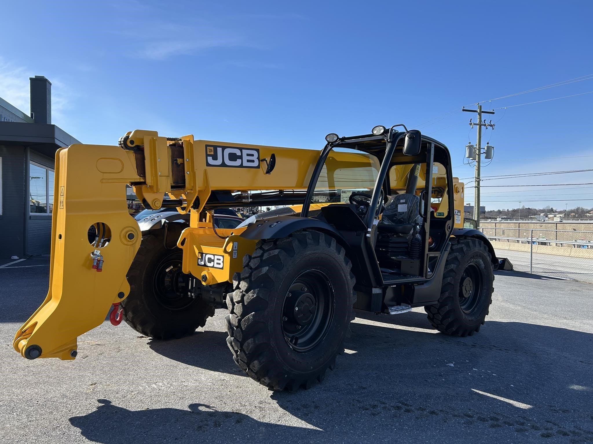2024 JCB 507-42 Equipment Image0