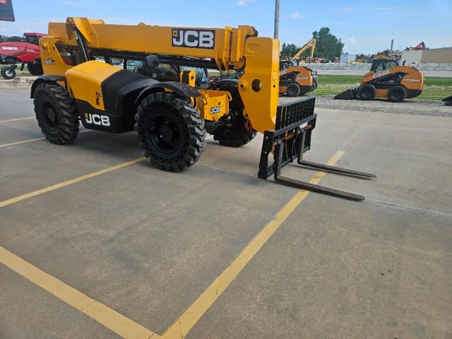 Image of JCB 509-42 equipment image 4