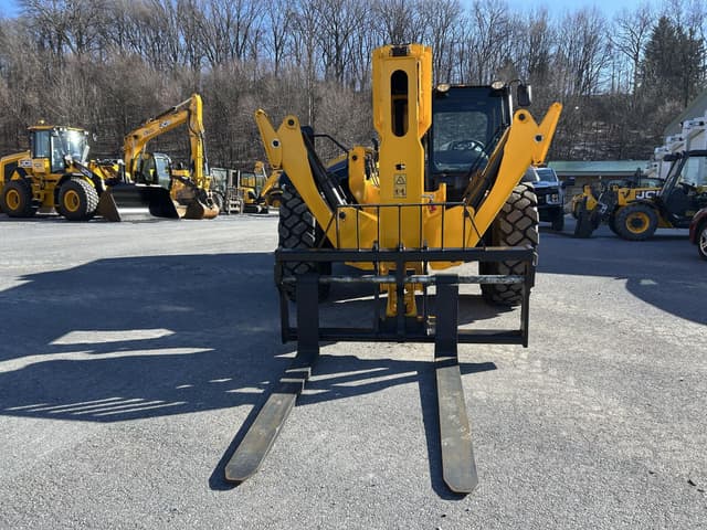 Image of JCB 510-56 equipment image 1