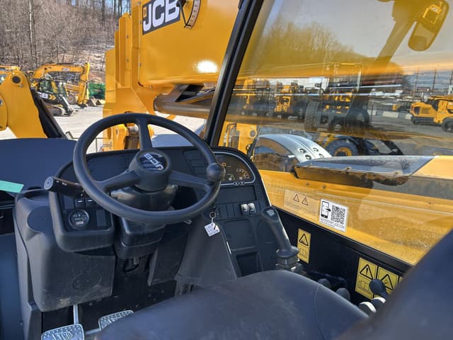 Image of JCB 510-56 equipment image 3