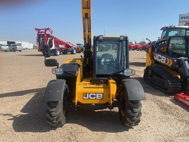 Image of JCB 525-60 Agri Plus equipment image 2