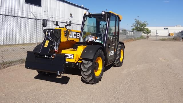 Image of JCB 525-60 Agri Plus equipment image 1