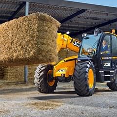 2024 JCB 542-70 Agri Plus Equipment Image0