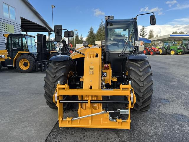 Image of JCB 542-70 Agri Plus equipment image 2