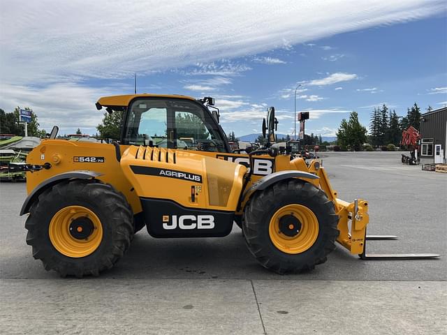 Image of JCB 542-70 Agri Plus equipment image 4