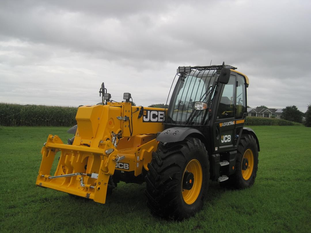 Image of JCB 560-80 Agri XTRA Primary image