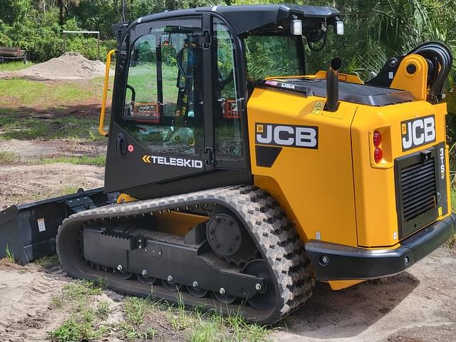 Image of JCB 3TS-8T equipment image 2