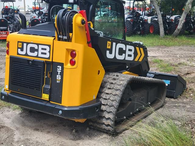 Image of JCB 3TS-8T equipment image 3