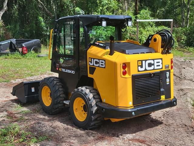 Image of JCB 3TS-8W equipment image 4