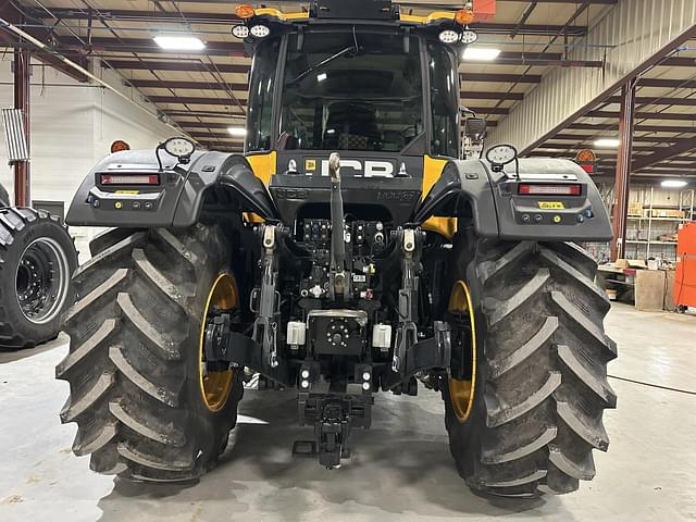 Image of JCB Fastrac 4220 equipment image 4