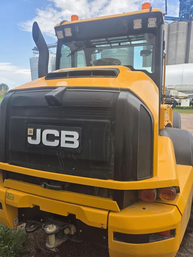 Image of JCB TM320 Agri equipment image 3