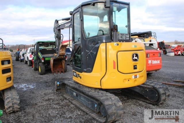 Image of John Deere 50P equipment image 3
