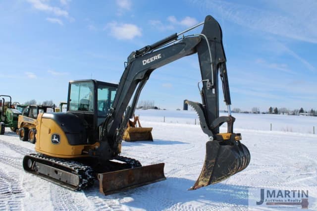 Image of John Deere 60P equipment image 1