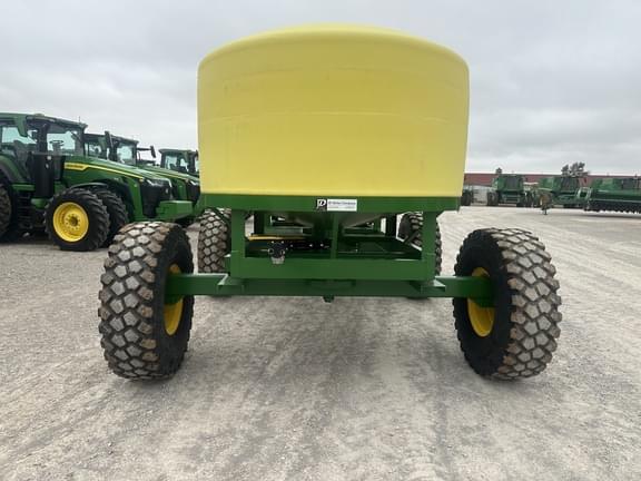 Image of JD Skiles Sprayer Trailer equipment image 3