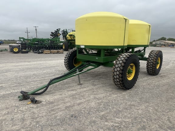 2024 JD Skiles Sprayer Trailer Equipment Image0