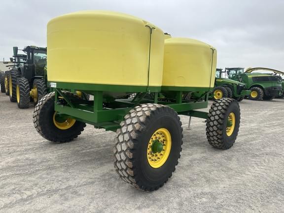 Image of JD Skiles Sprayer Trailer equipment image 4