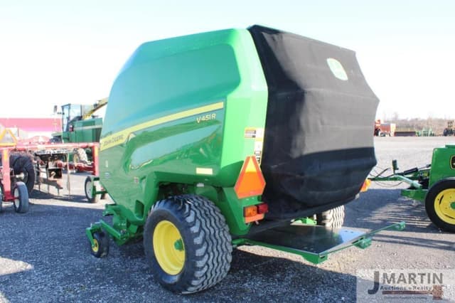 Image of John Deere V451R equipment image 3